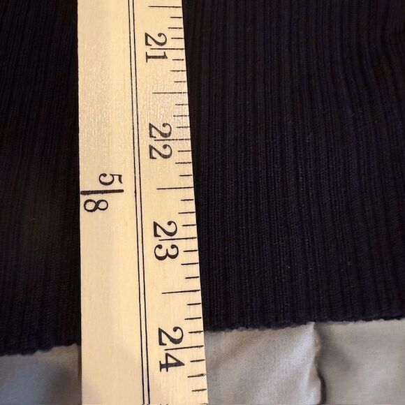 REISS Mae Slim Fit Ribbed Cardigan Top Black V-Neck Gold Buttons Size Medium - Picture 8 of 10